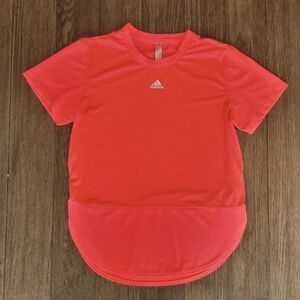 adidas T-shirt Women's Size M